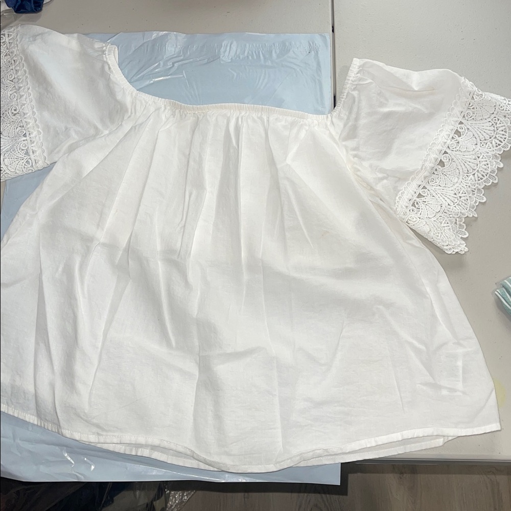 Express White Blouse with Lace Sleeves size S